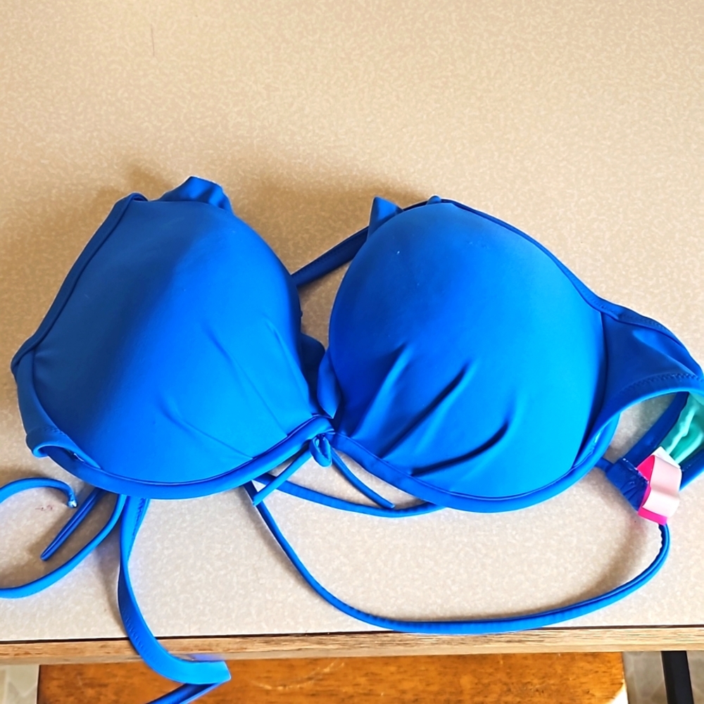 Bikini top